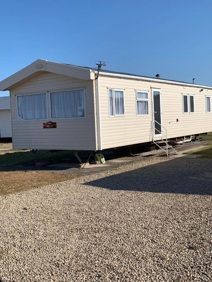 Hotel Highway Lossiemouth Exterior foto